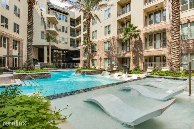Building Photo - 1 br, 1 bath Apartment - 14781 Memorial Dr