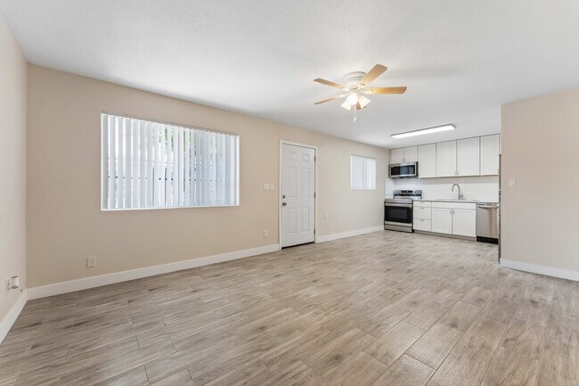 Foto del edificio - Madison Villas