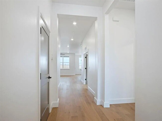 Foto del edificio - 7917 NW 163rd St