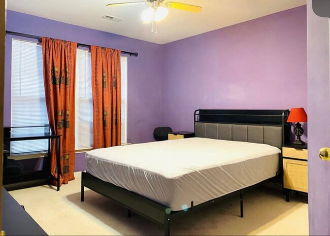 Building Photo - 8325 Windstream Way