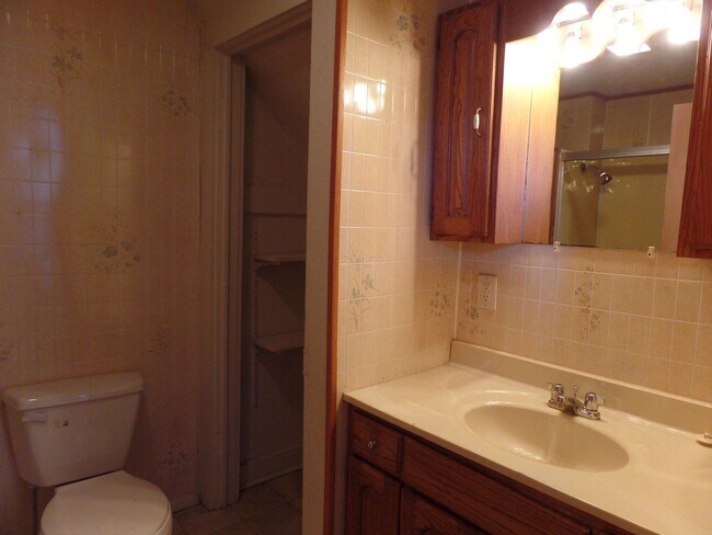 Foto del edificio - 2 br, 1 bath House - 1215 N 8th  St
