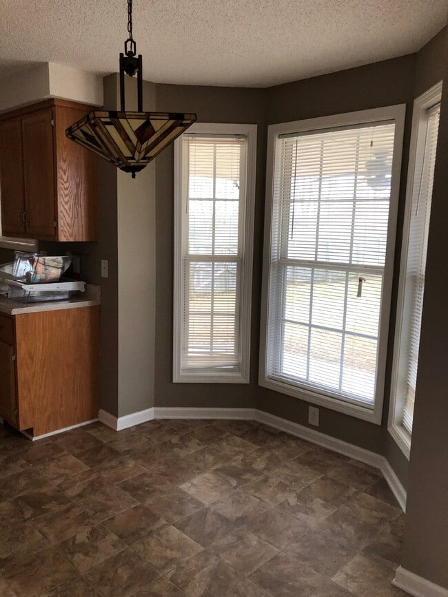 Building Photo - 2626 Del Ray Dr