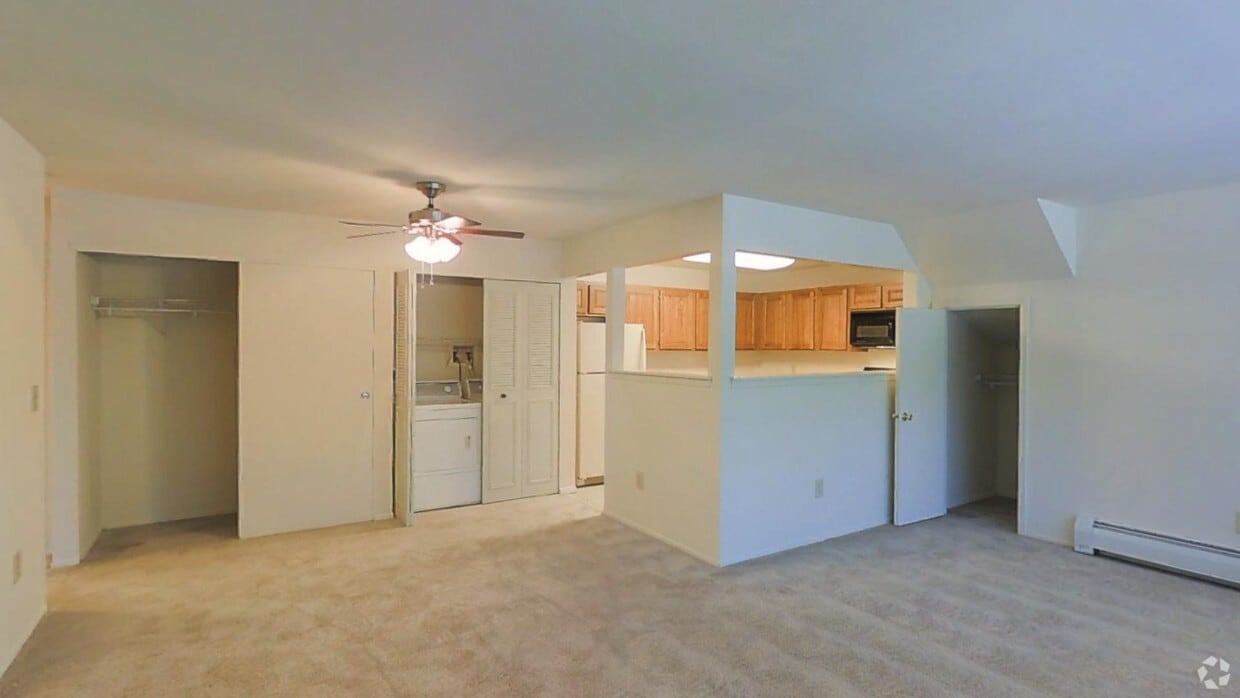 Photo - Spruce Pond Country Club Apartments