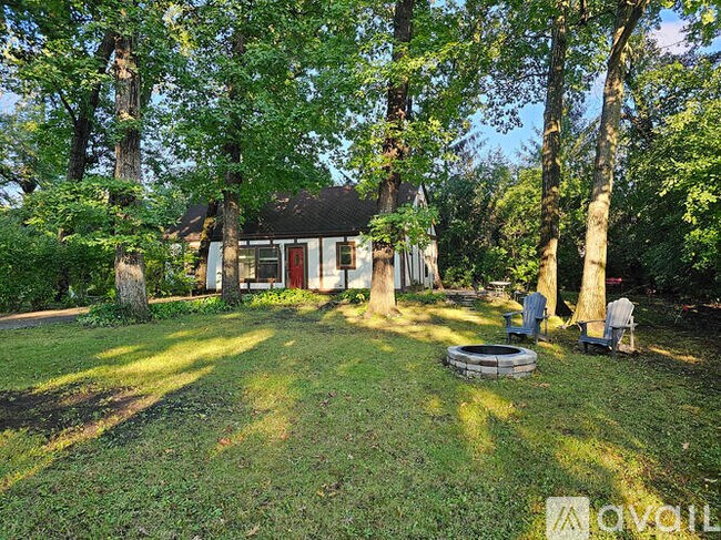 Foto del edificio - 617 W Everett Rd