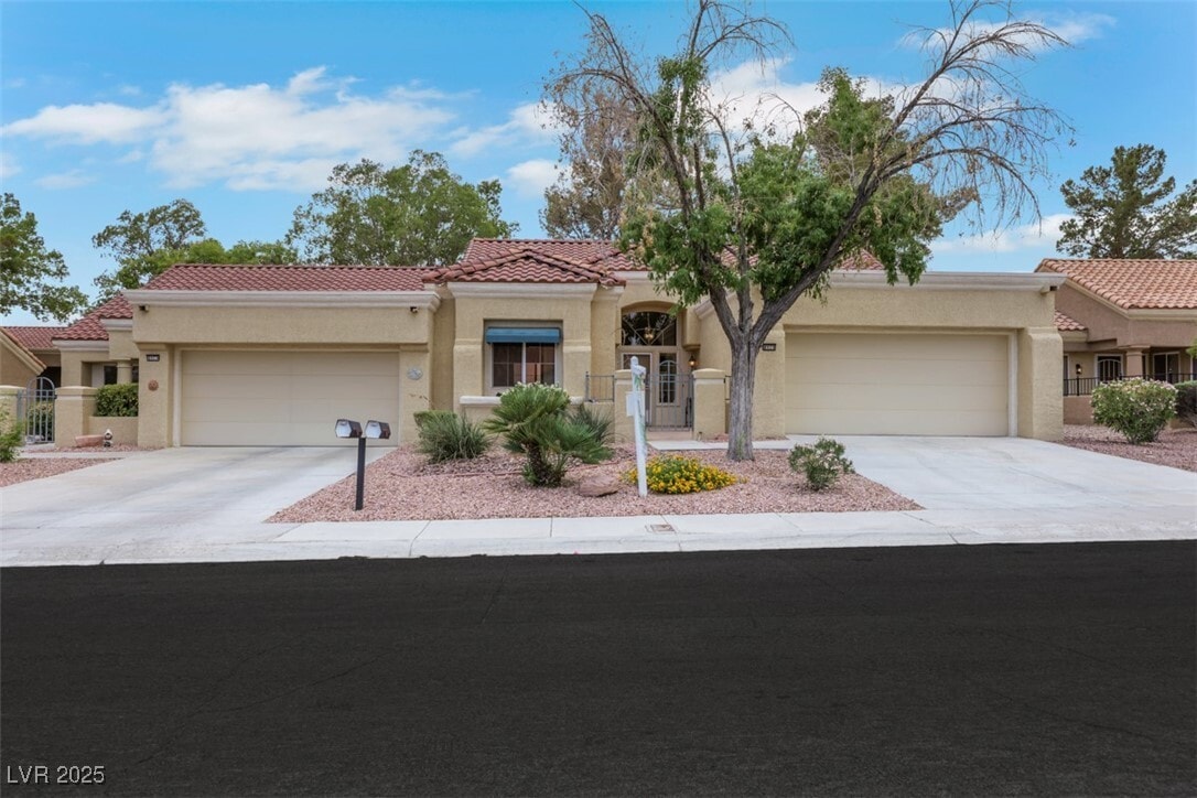 Foto principal - 8929 Marble Dr