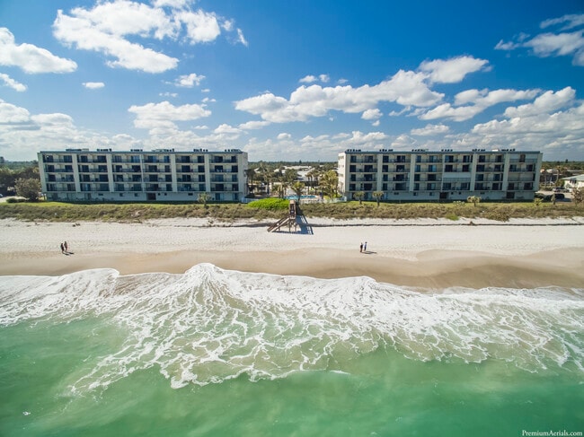 Building Photo - 1465 Florida A1A