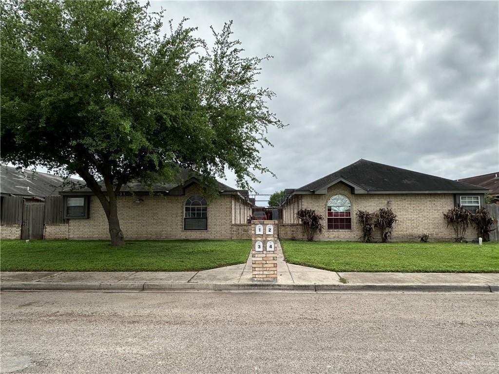 Foto principal - 3706 Zelma St