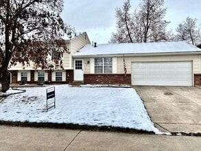 Building Photo - 3219 Colony Dr