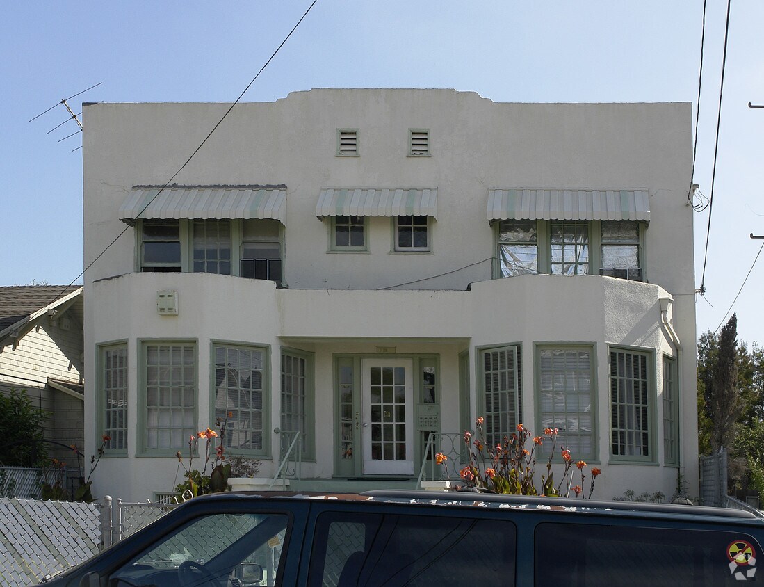 Foto del edificio - 1128 Bella Vista Ave
