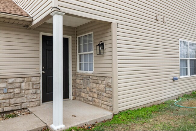 Foto del edificio - 1500 Cornerstone Ct