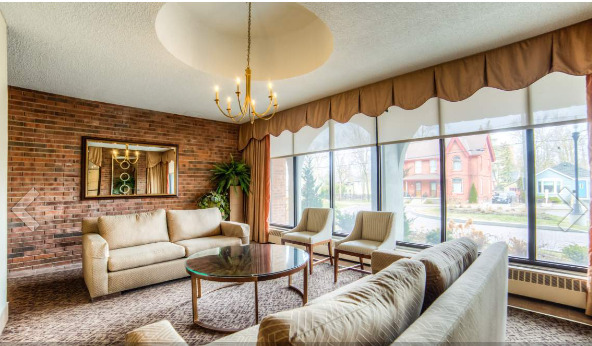 Photo du bâtiment - Tiffany Hill Apt