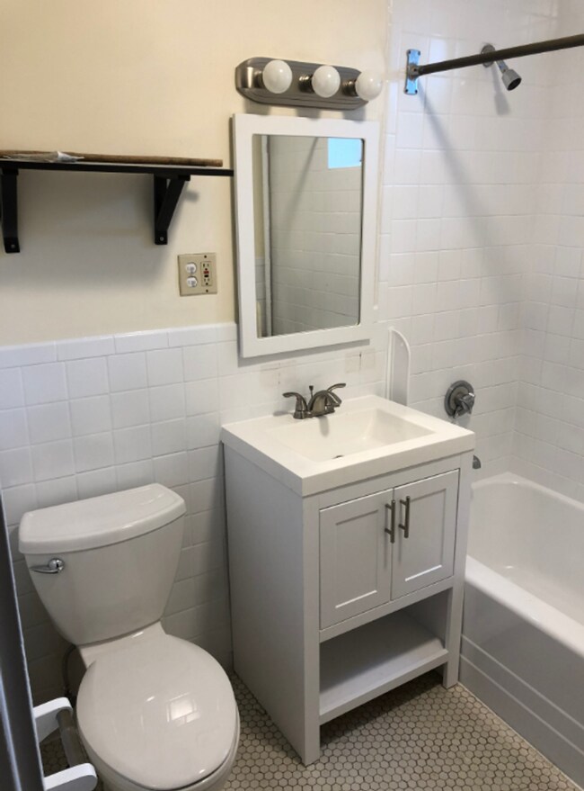 Foto del edificio - Great 2 Bed in Allston for September 1, 2026