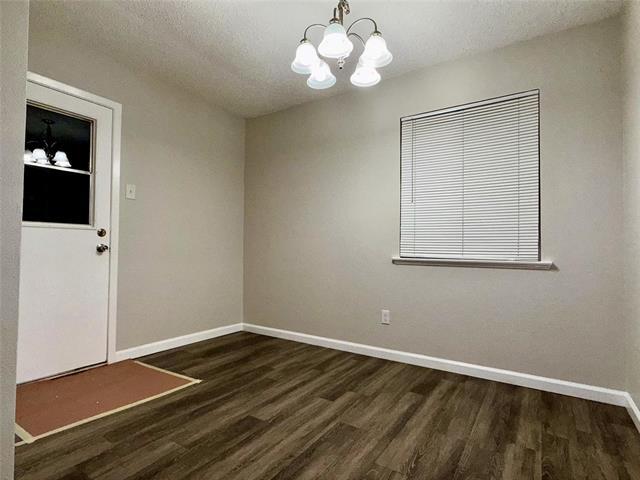 Foto del edificio - 3117 Centennial Dr