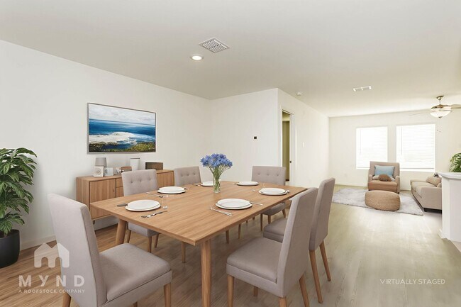 Foto del edificio - 2733 Mistwood Dr