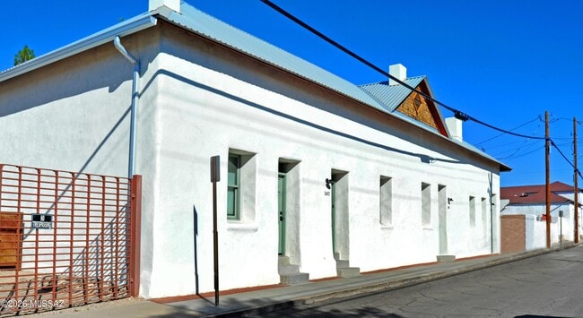 Building Photo - 143 W Simpson St