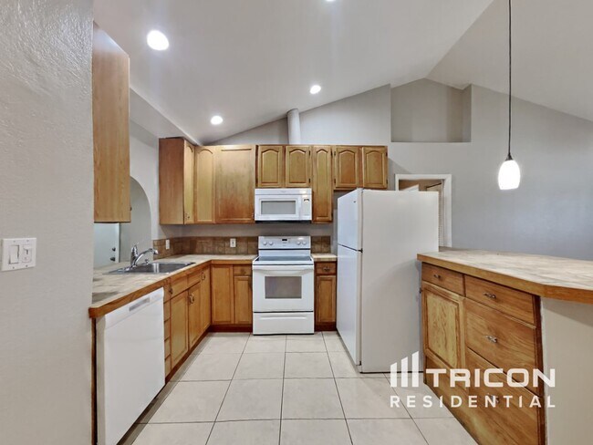 Foto del edificio - 23120 Donalda Avenue Port Charlotte FL