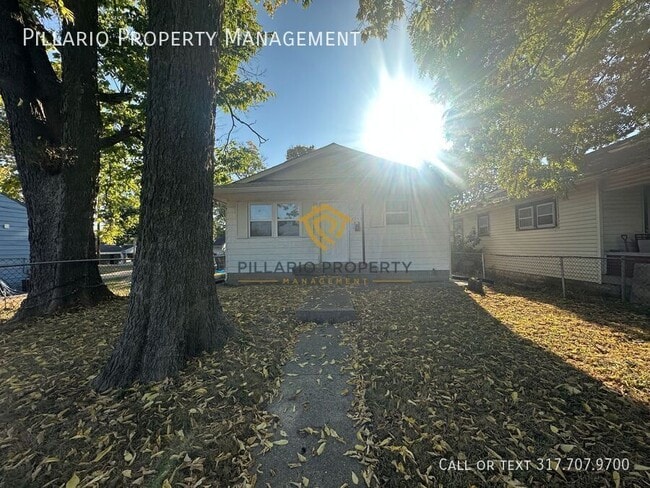 Photo - 2953 Lasalle St House