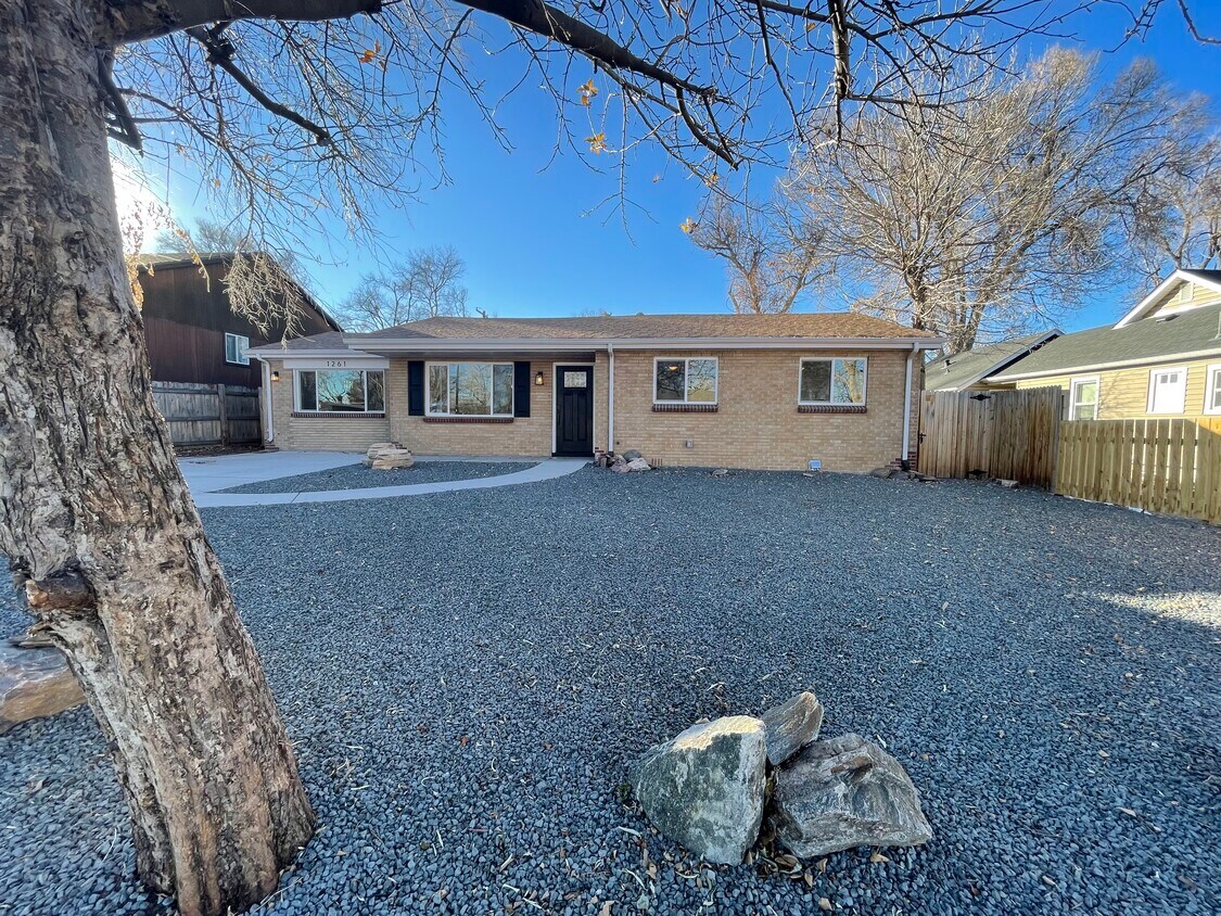 1261 Brentwood St, Lakewood, CO 80214 House Rental in Lakewood, CO