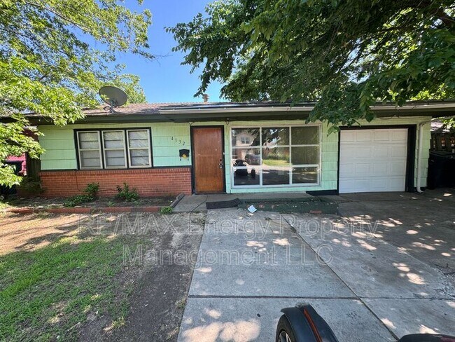 Building Photo - 4132 NW 13th St