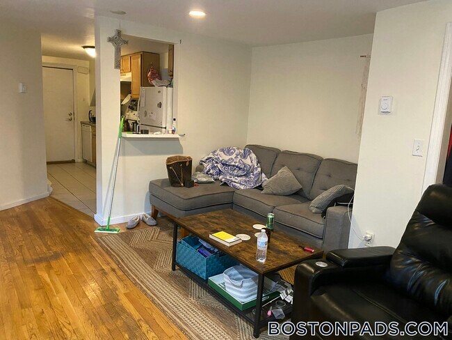 Foto del edificio - 254 W 3rd St