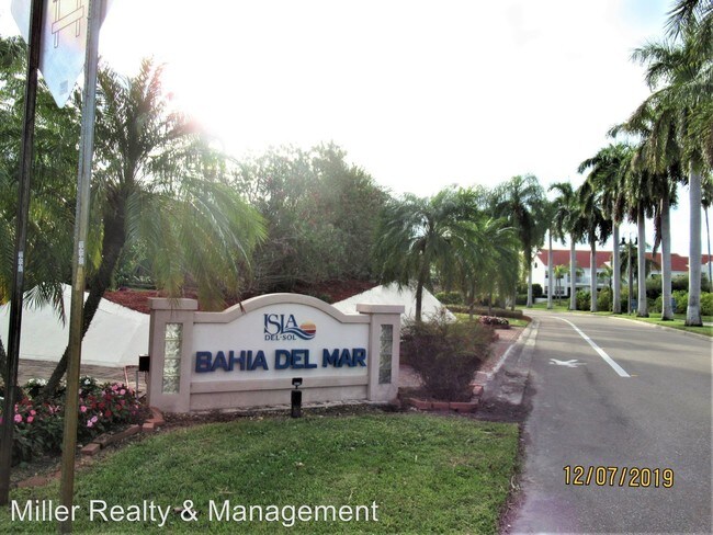 Foto del edificio - 6294 Bahia Del Mar Cir