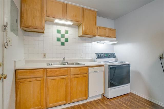 Building Photo - 3419 S University Dr