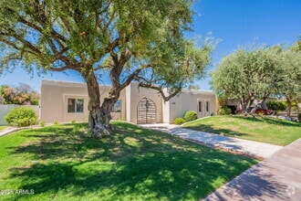 Building Photo - 8338 E San Rafael Dr
