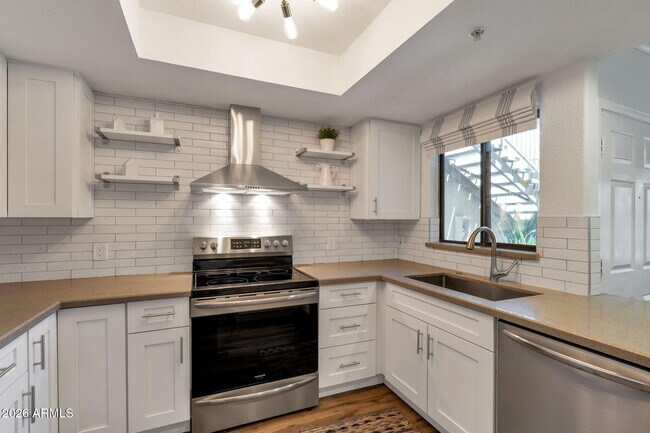 Foto del edificio - 7575 E Indian Bend Rd