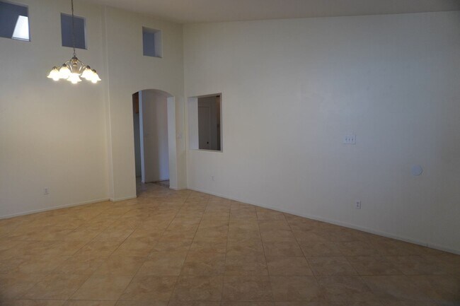 Building Photo - Great Northwest Property!