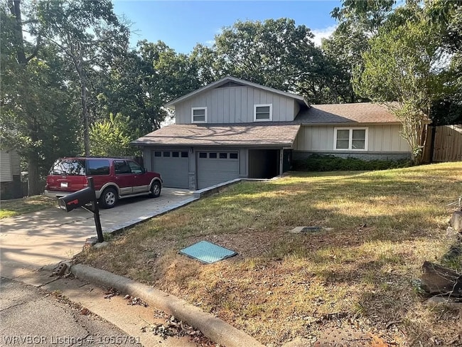 Building Photo - 3701 S 32 Cir