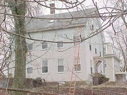 Building Photo - 9 Springhill Ave