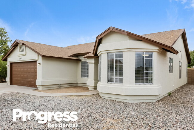 Building Photo - 8333 W Ocotillo Rd