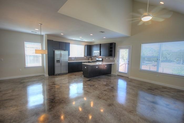 Foto principal - 301 W Stassney Ln