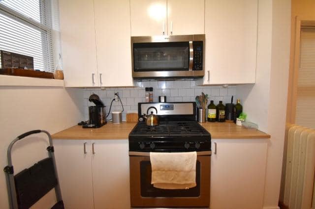 Building Photo - 1 bedroom in CHICAGO IL 60625