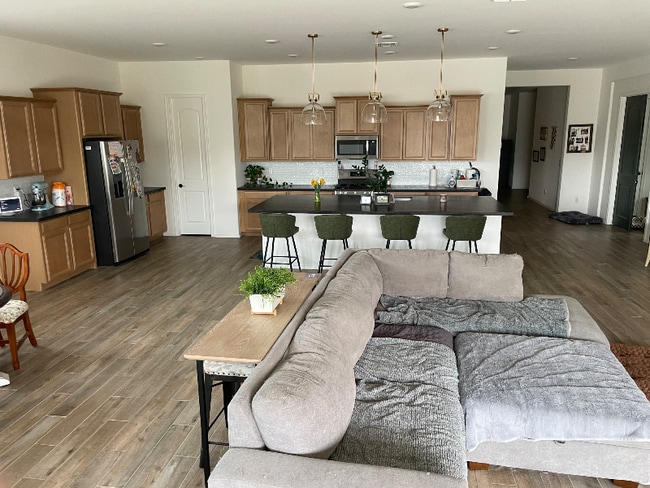 Foto del edificio - 5540 N 193rd Ave