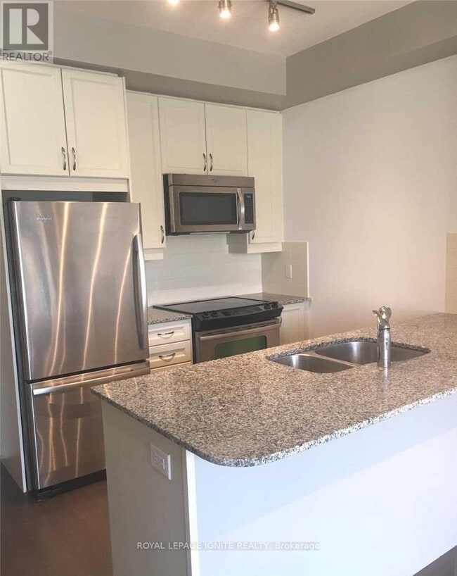 Building Photo - 701 Sheppard Ave W