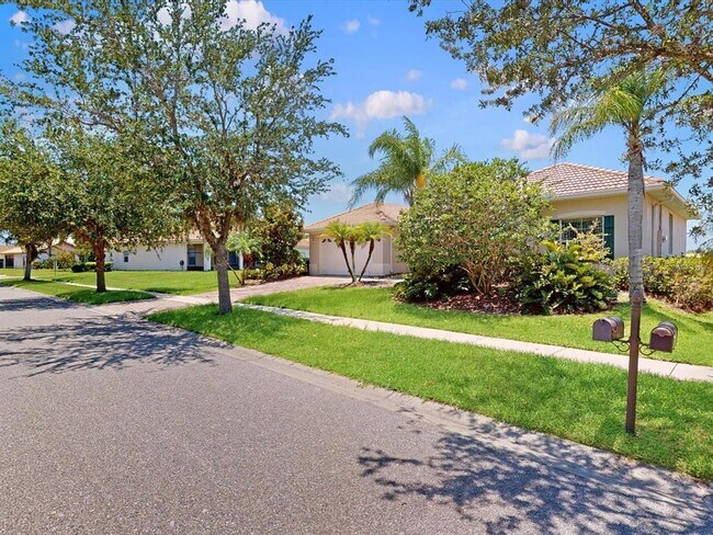 Building Photo - 3634 Weatherfield Dr