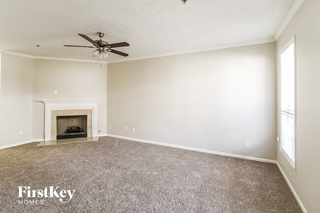 Building Photo - 2612 Avery Park Cir
