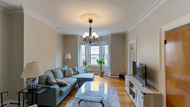 Foto del edificio - 545 E 5th St