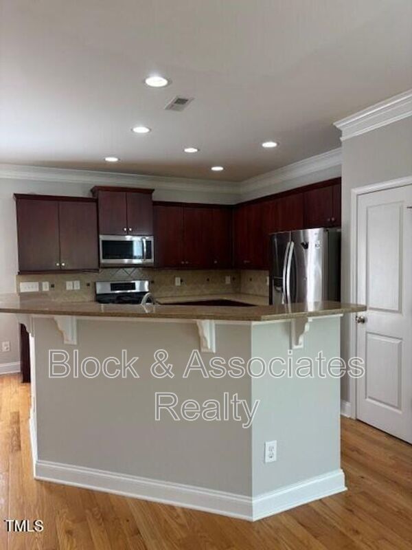 Foto del edificio - 200 Presenteer Trl