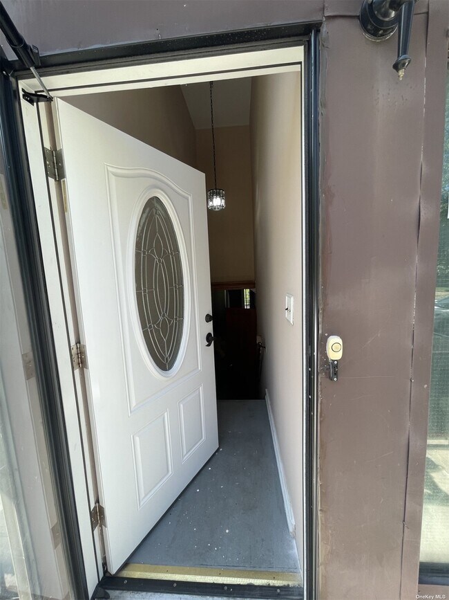 Building Photo - 3-14-14 121st St