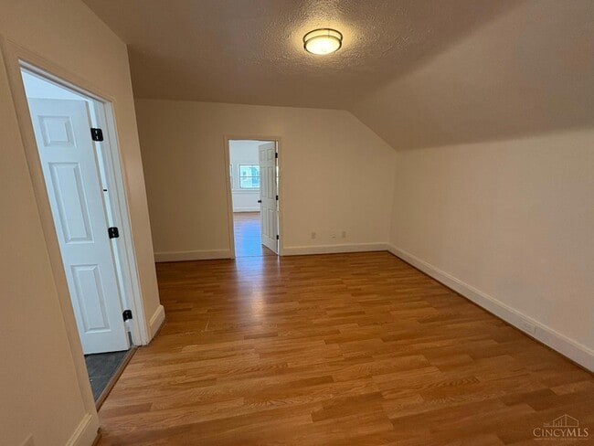 Foto del edificio - 2218 Highland Ave