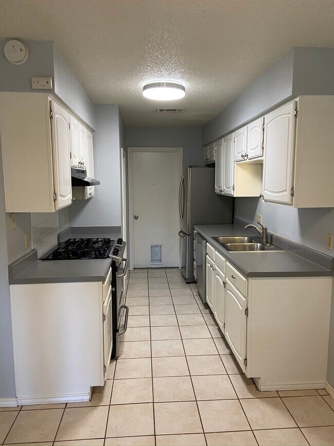 8604 Willowick Drive, Austin, TX 78759 Townhome Rentals in Austin TX