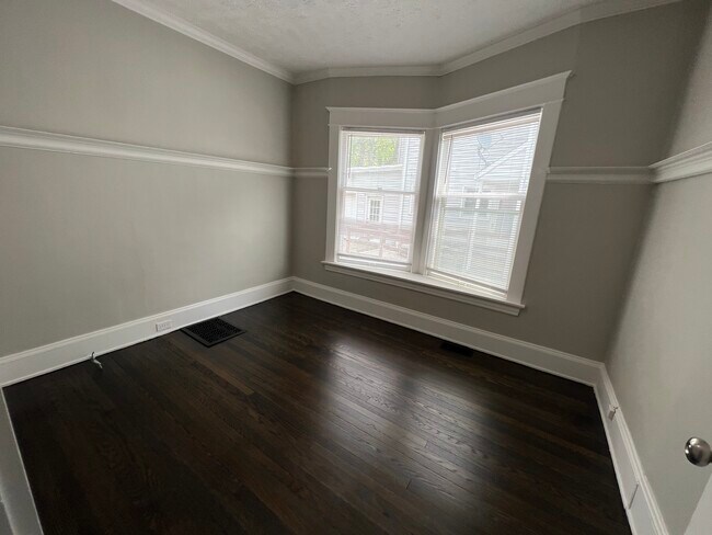 Foto del edificio - 607 Fulton St E