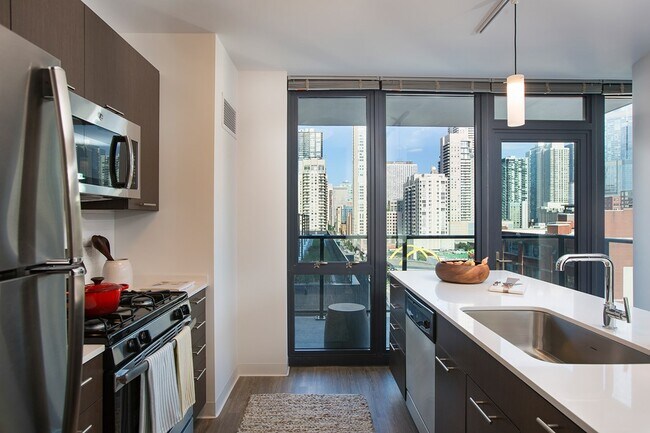 Foto del edificio - 640 N La Salle Dr