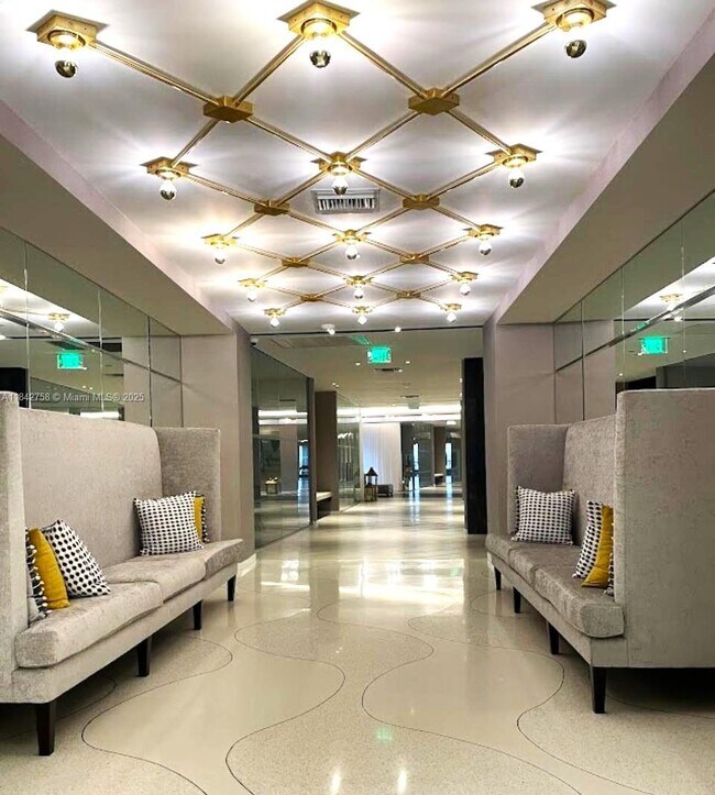Foto del edificio - 9 Island Ave