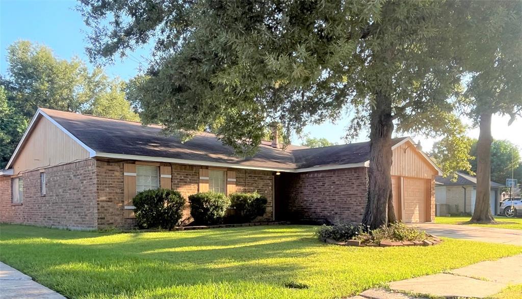 Primary Photo - 13223 Whitchurch Way