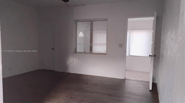 Foto del edificio - 1914 Adams St