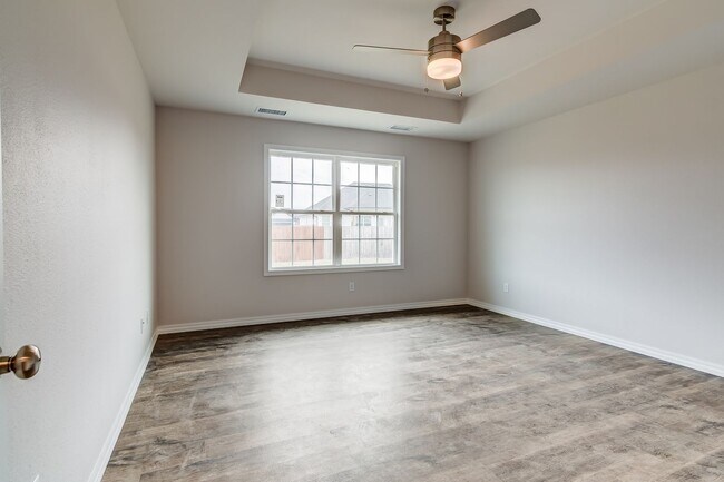 Foto del edificio - Beautiful, brand-new, 3-bedroom, 2-bath home in Nixa with a 3-car garage.