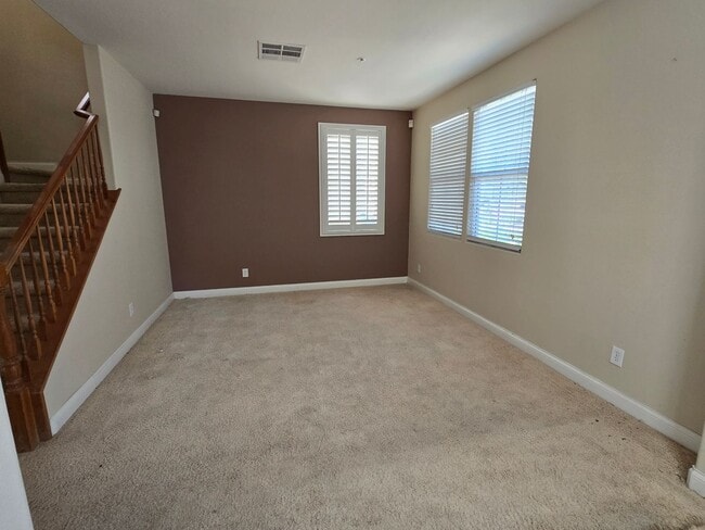 Building Photo - COMING SOON! Charming 3 bedroom with a loft!